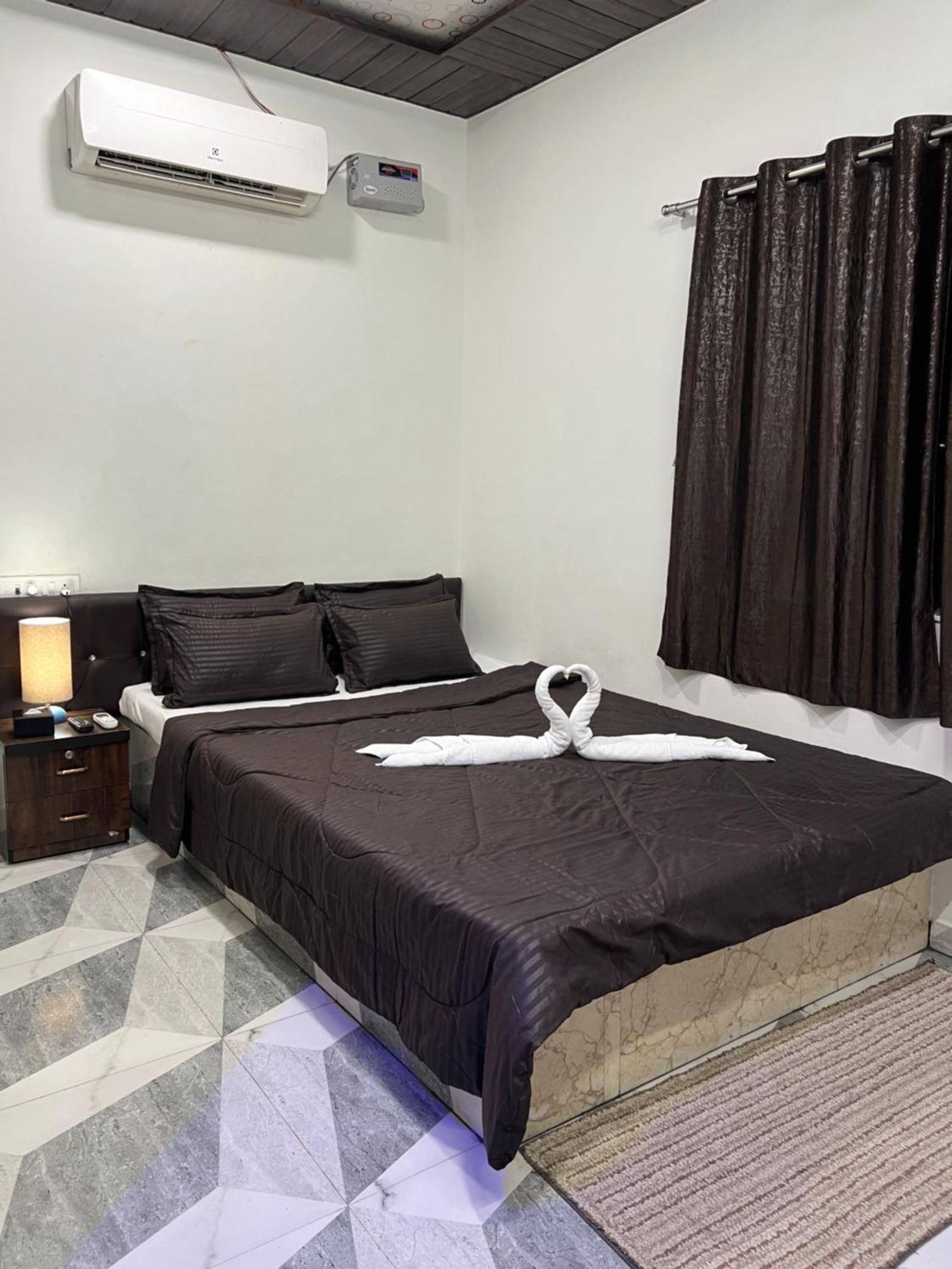 Karjat Ap Resort Ngoại thất bức ảnh