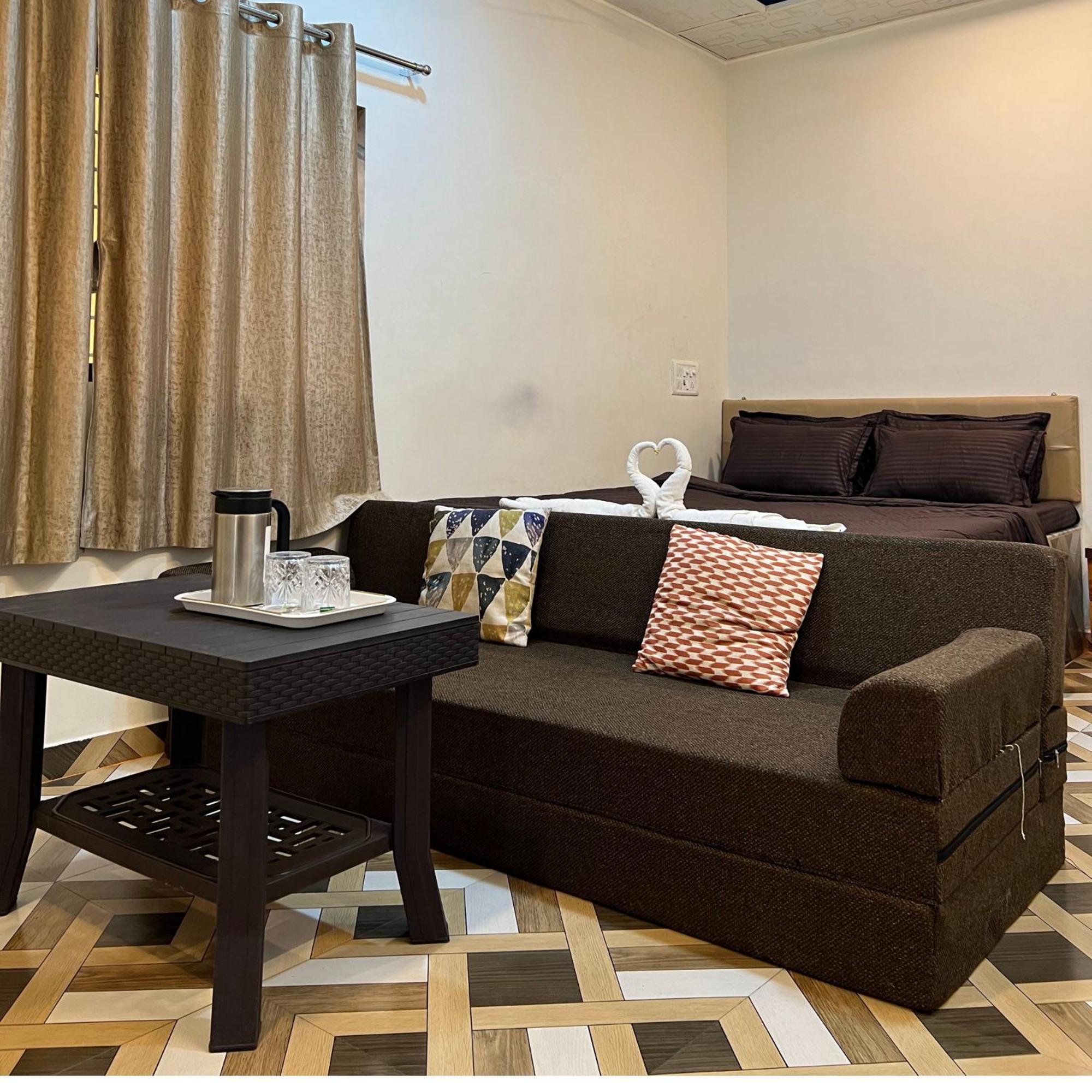 Karjat Ap Resort Ngoại thất bức ảnh